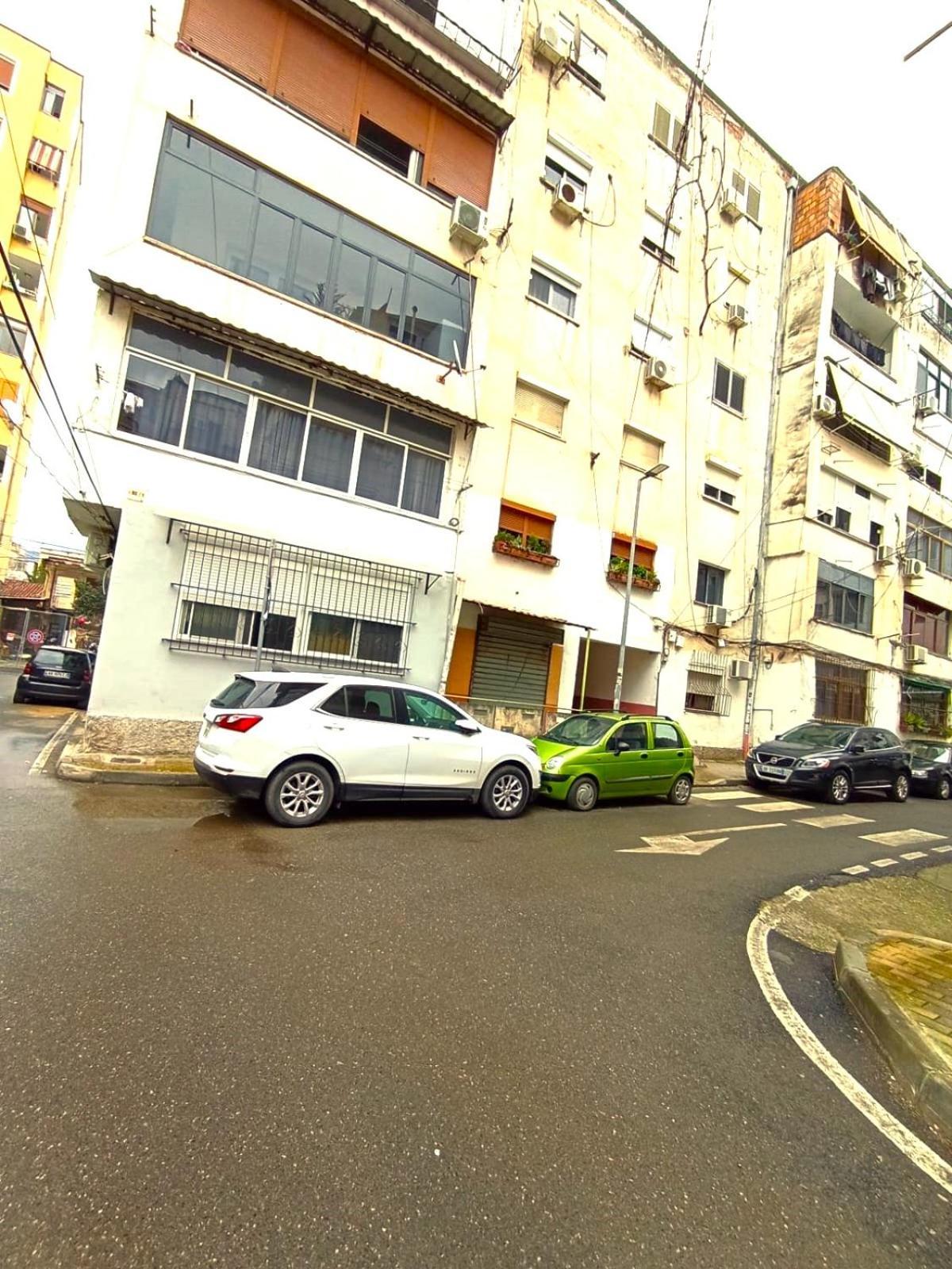 Appartamento Piazza_apartments_tirana *